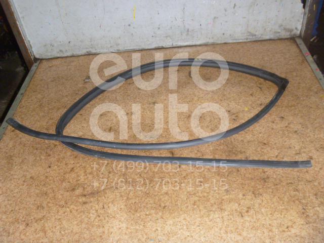Уплотнитель двери для Toyota Camry V30 2001-2006 - Фото №1