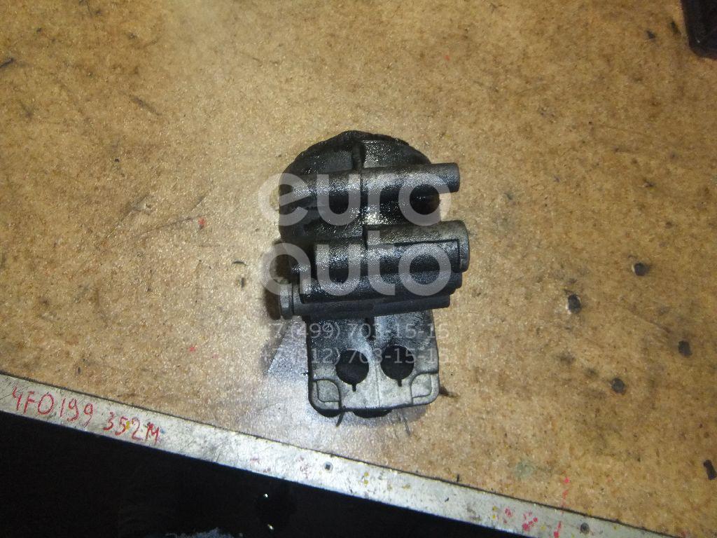 Кронштейн масляного фильтра для Ford Mondeo III 2000-2007 - Фото №1