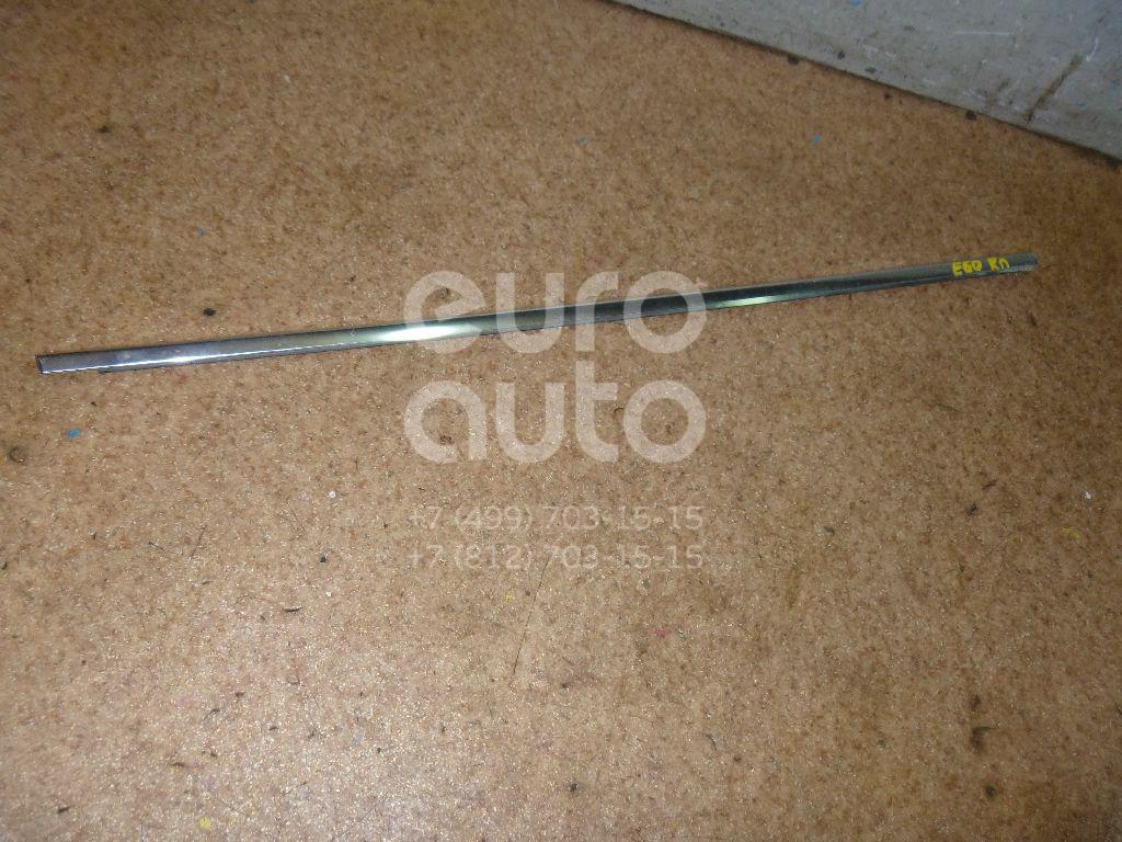 Накладка стекла переднего правого для BMW 5-серия E60/E61 2003-2009 - Фото №1