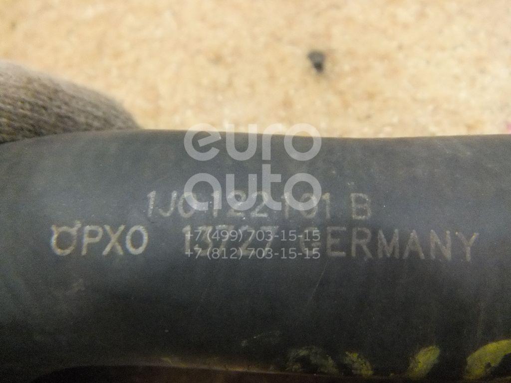 Шланг системы охлаждения для VW,Audi,Seat,Skoda Golf IV/Bora 1997-2005;A3 (8L1) 1996-2003;Toledo II 1999-2006;Octavia 1997-2000 - Фото №1