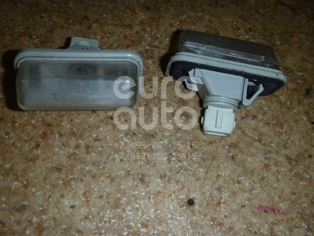 Фонарь подсветки номера для Toyota Avensis II 2003-2008 - Фото №1