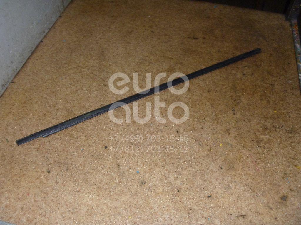 Накладка стекла переднего правого для Nissan Murano (Z50) 2004-2008 - Фото №1
