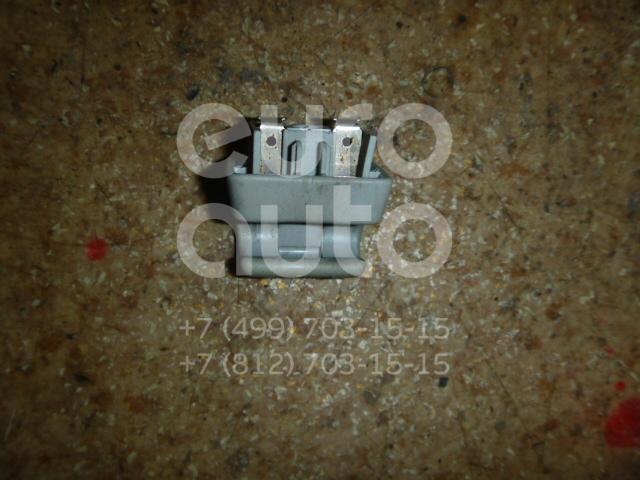 Крючок солнцезащитного козырька для Mercedes Benz W202 1993-2000;A140/160 W168 1997-2004;G-Class W460 1979-1993;W210 E-Klasse 1995-2000;C208 CLK coupe 1997-2002;G-Class W463 1989>;W203 2000-2006;W210 E-Klasse 2000-2002;W211 E-Klasse 2002-2009 - Фото №1