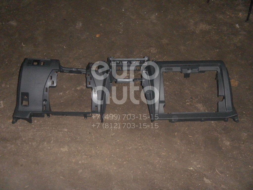 Торпедо для Toyota CorollaVerso 2004-2009 - Фото №1
