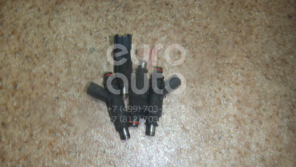 Форсунка инжекторная электрическая для Toyota Corolla E12 2001-2007;Avensis II 2003-2008;CorollaVerso 2001-2004;Corolla E11 1997-2001;Auris (E15) 2006-2012;Corolla E15 2006-2013 - Фото №1