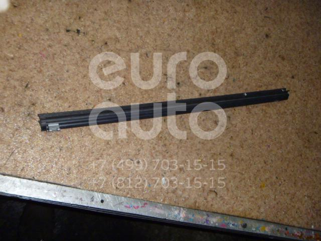 Накладка стекла заднего правого для Land Rover Freelander 2 2007-2014 - Фото №1