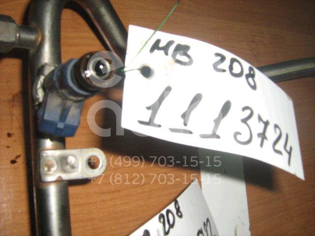 Форсунка инжекторная электрическая для Mercedes Benz C208 CLK coupe 1997-2002;W163 M-Klasse (ML) 1998-2004;W202 1993-2000;W220 1998-2005;W210 E-Klasse 1995-2000;R170 SLK 1996-2004;W203 2000-2006;C209 CLK coupe 2002-2010;W210 E-Klasse 2000-2002 - Фото №1