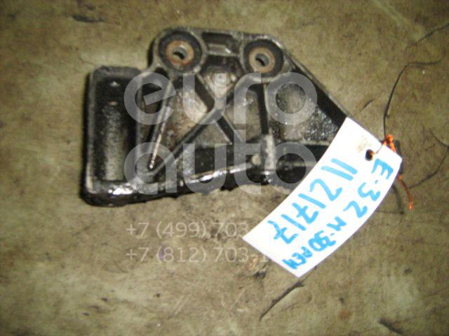 Кронштейн генератора для BMW 7-серия E32 1986-1994;3-серия E30 1982-1991;5-серия E34 1988-1995 - Фото №1