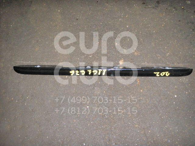 Накладка крышки багажника для Mercedes Benz W202 1993-2000 - Фото №1