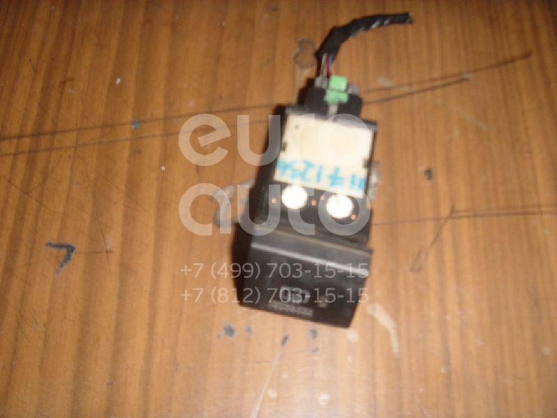 Кнопка обогрева заднего стекла для Toyota Avensis I 1997-2003 - Фото №1