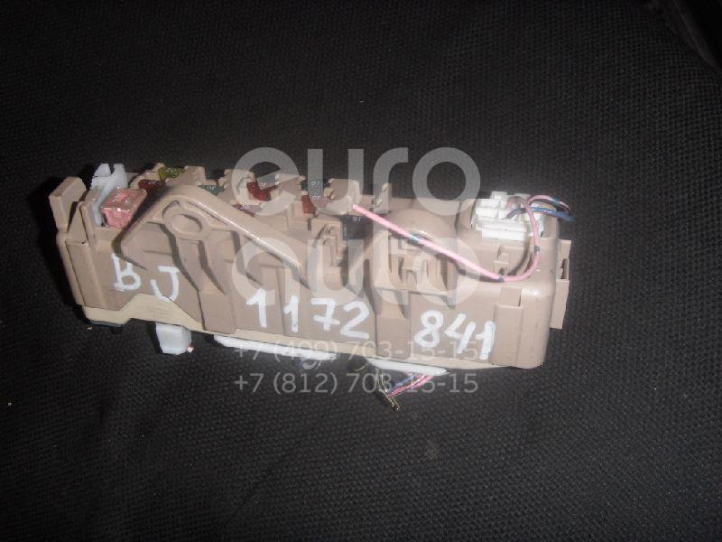 Блок предохранителей для Mazda 323 (BJ) 1998-2003 - Фото №1