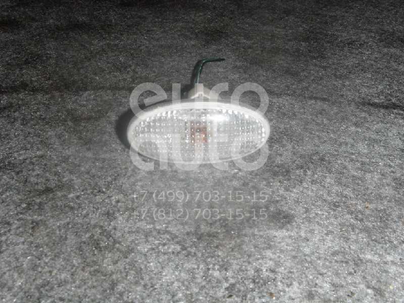 Повторитель на крыло белый для Mazda Mazda 6 (GG) 2002-2007 - Фото №1