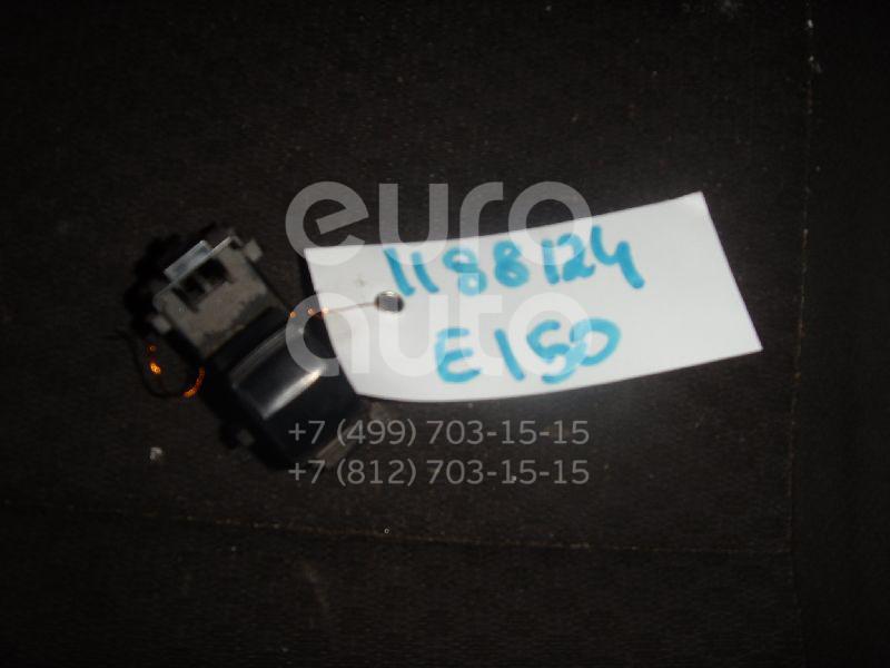 Кнопка стеклоподъемника для Toyota Corolla E15 2006-2013;Camry V40 2006-2011;RAV 4 2006-2013;Auris (E15) 2006-2012;Yaris 2005-2011;Highlander II 2007-2013;Sequoia (K6) 2008>;Tundra 2007-2013;Matrix 2008-2014;RAV 4 2013>;Auris E18 2012> - Фото №1