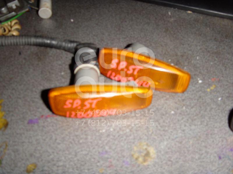 Повторитель на крыло желтый для Mitsubishi Space Star 1998-2004;Carisma (DA) 1995-1999 - Фото №1