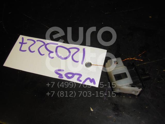 Выключатель концевой для Mercedes Benz W203 2000-2006;A140/160 W168 1997-2004;W202 1993-2000;W220 1998-2005;W210 E-Klasse 2000-2002;W211 E-Klasse 2002-2009;A140/160 W169 2004-2012 - Фото №1