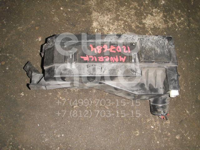 Блок предохранителей для Ford Maverick 2001-2006 - Фото №1