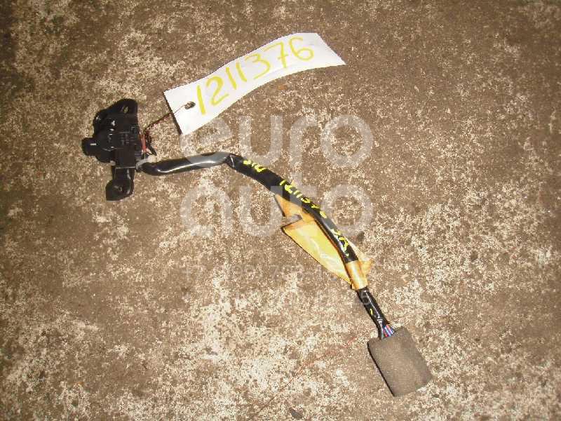 Кнопка стеклоподъемника для Subaru Forester (S10) 2000-2002 - Фото №1