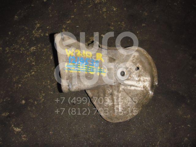 Кронштейн двигателя правый для Mercedes Benz W210 E-Klasse 1995-2000;W210 E-Klasse 2000-2002 - Фото №1