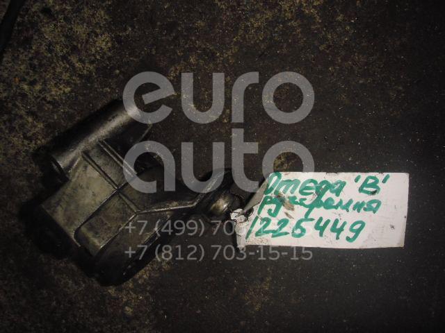 Кронштейн ролика-натяжителя руч. ремня для Opel Omega B 1994-2003 - Фото №1