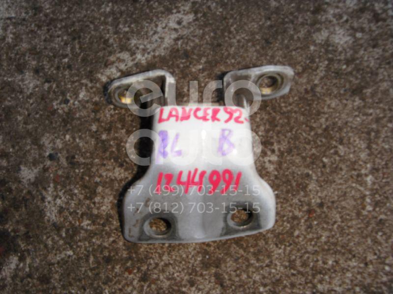 Петля двери задней левой верхняя для Mitsubishi Lancer (CB) 1992-2000 (LANCER WG CB#W 92-00) - Фото №1