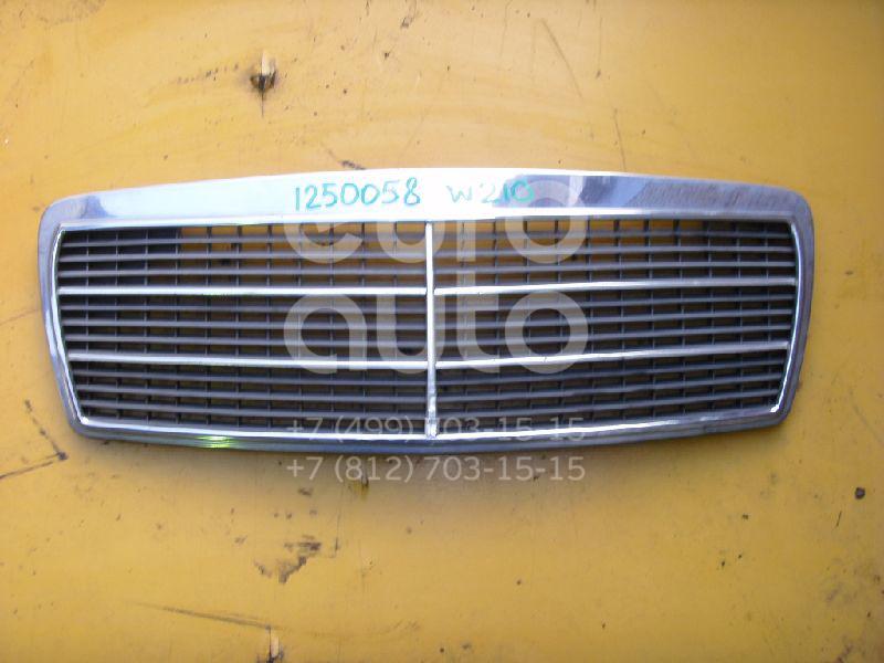 Решетка радиатора для Mercedes Benz W210 E-Klasse 1995-2000 - Фото №1