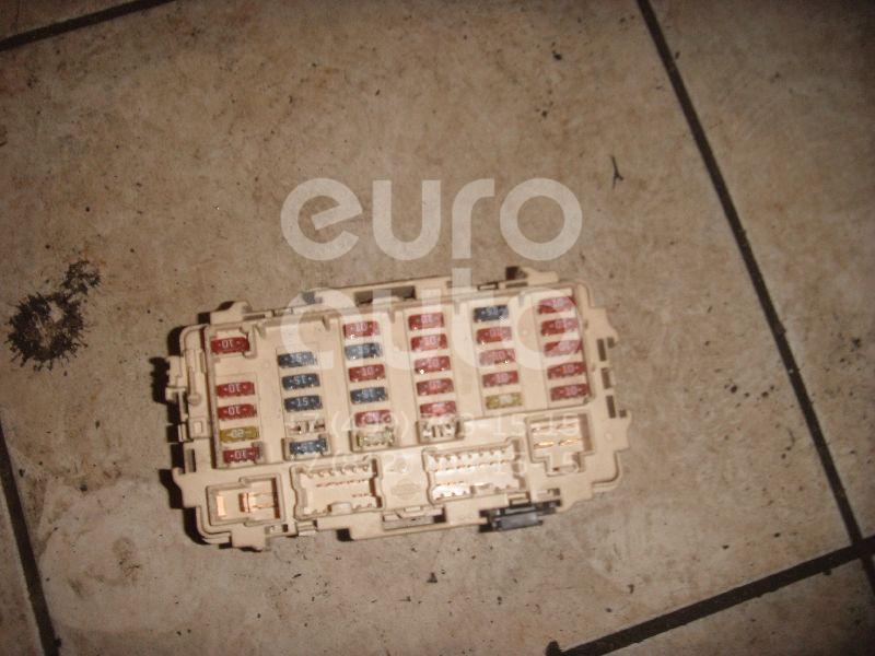 Блок предохранителей для Nissan X-Trail (T30) 2001-2006 - Фото №1