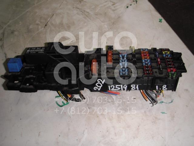 Блок предохранителей для Mercedes Benz W202 1993-2000 - Фото №1