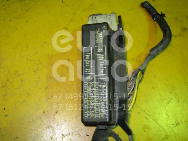 Блок предохранителей для Nissan Maxima (A33) 2000-2005 - Фото №1
