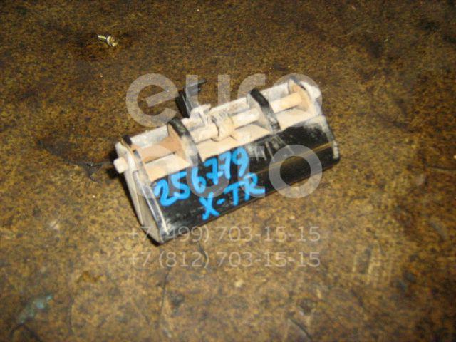 Ручка двери багажника наружная для Nissan X-Trail (T30) 2001-2006;Murano (Z50) 2004-2008;NV200 (M20) 2009> - Фото №1