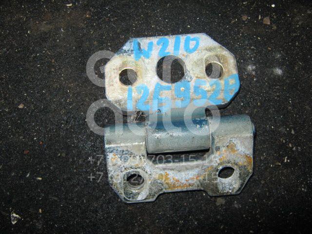 Петля двери для Mercedes Benz W201 1982-1993 - Фото №1