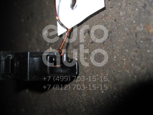 Кнопка открывания лючка бензобака для Toyota Avensis II 2003-2008 - Фото №1