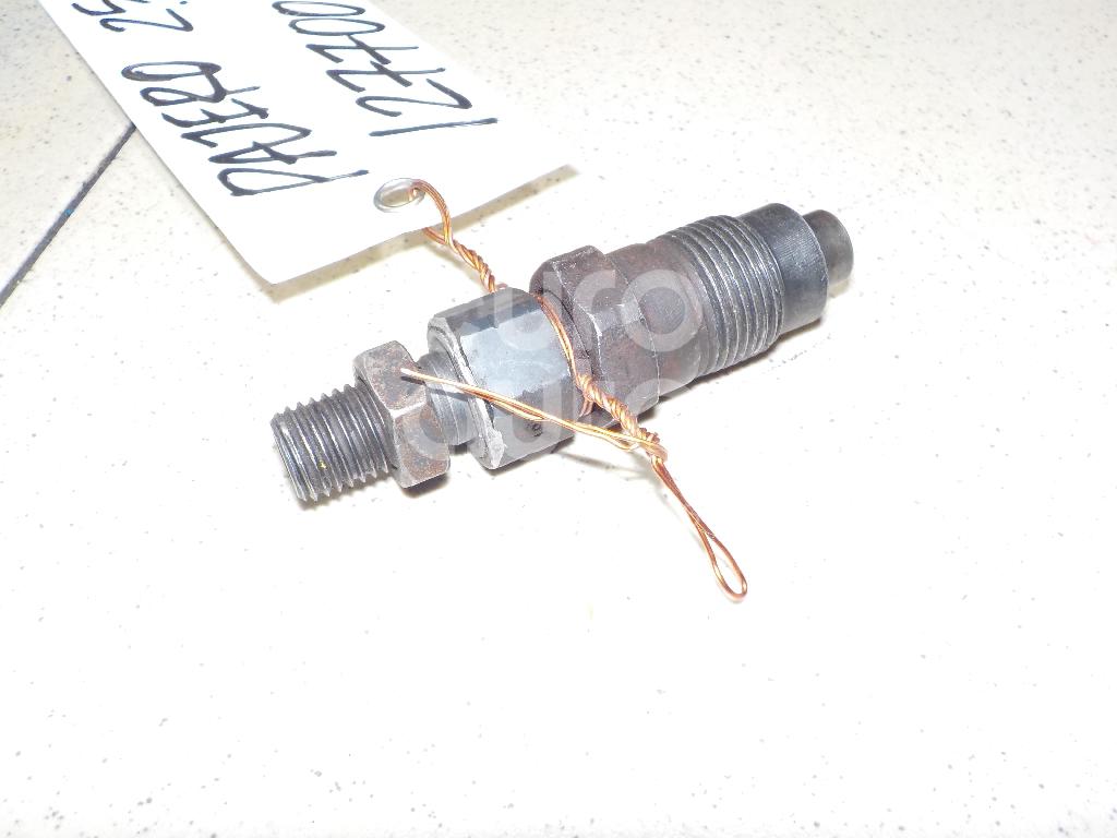 Форсунка дизельная механическая для Mitsubishi Pajero/Montero Sport (K9) 1997-2008;L300 1986-2014;Pajero/Montero II (V1, V2, V3, V4) 1991-1996;L400 1994-2006;L200 (K0,K3) 1986-1996;Space Gear 1995-2000;L200 (K6,K7) 1996-2006 - Фото №1