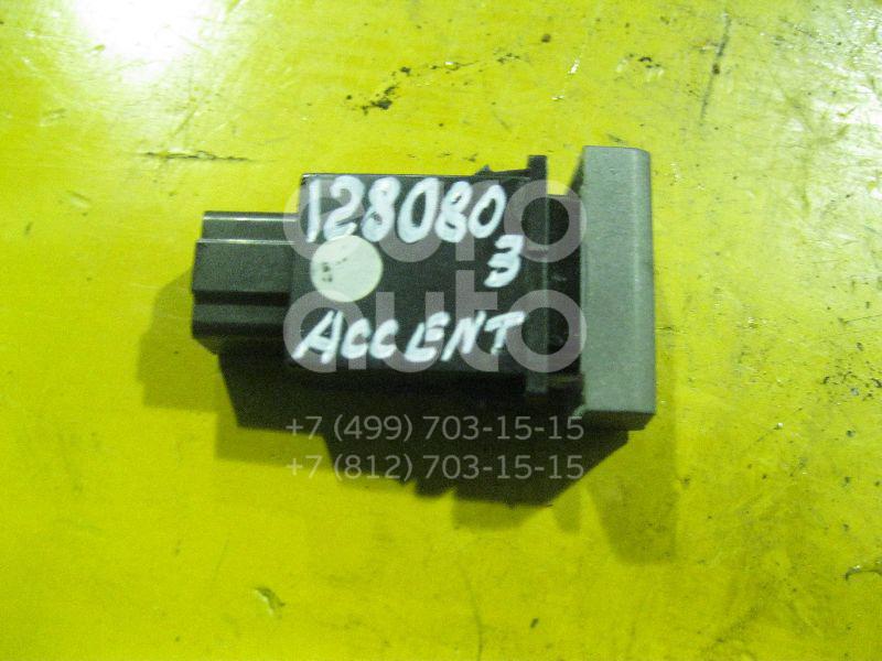 Кнопка обогрева заднего стекла для Hyundai Accent II (+ТАГАЗ) 2000-2012 - Фото №1