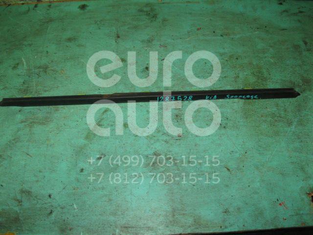 Накладка стекла заднего левого для Kia Sportage 1993-2006 - Фото №1