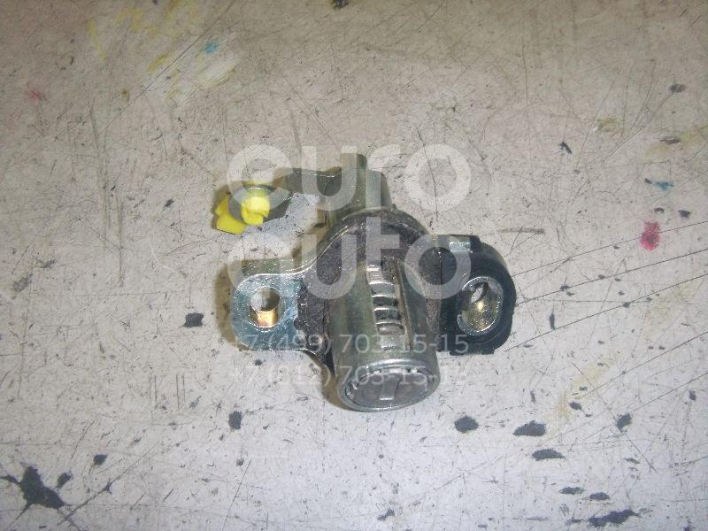 Вставка замка багажника для Toyota Corolla E15 2006-2013 - Фото №1