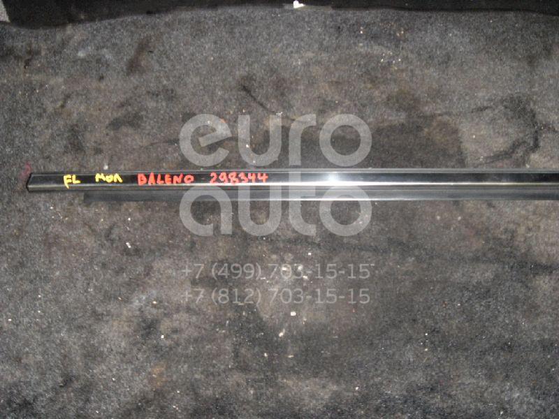 Накладка стекла переднего левого для Suzuki Baleno 1998-2007 - Фото №1