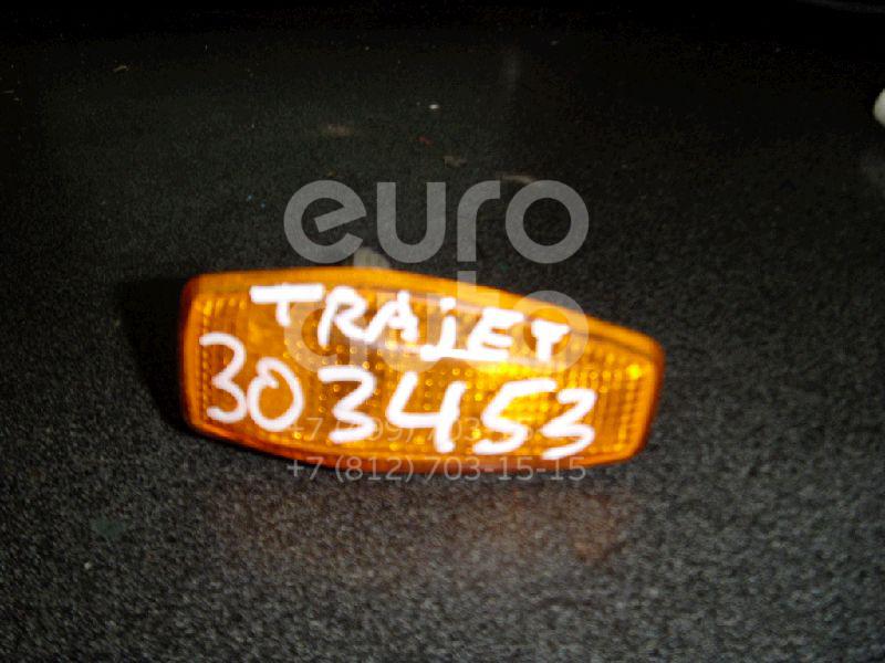 Повторитель на крыло для Hyundai Trajet 2000-2009 - Фото №1