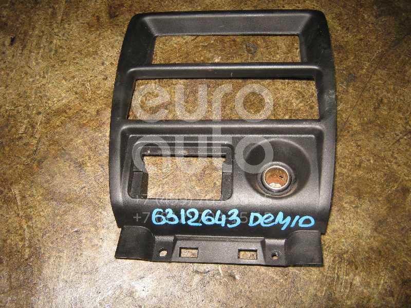 Рамка магнитолы для Mazda Demio DW 1998-2000 - Фото №1