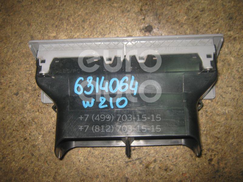 Дефлектор воздушный для Mercedes Benz W210 E-Klasse 2000-2002;W210 E-Klasse 1995-2000 - Фото №1
