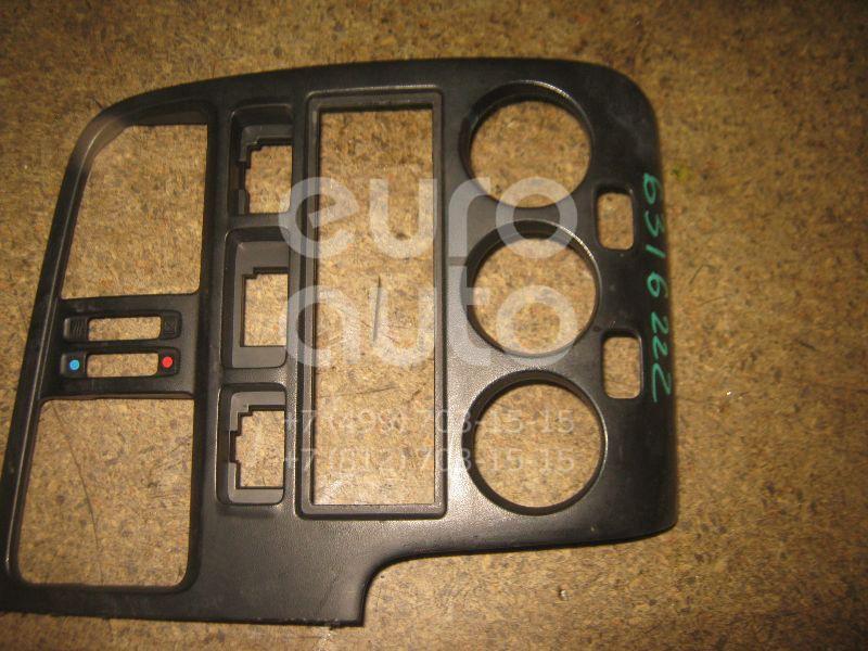 Рамка магнитолы для Nissan Primera P11E 1996-2002 - Фото №1