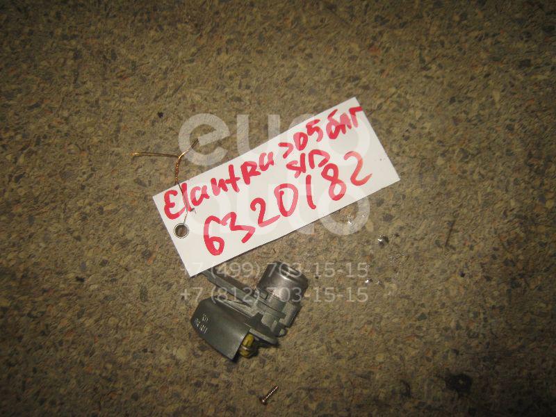 Вставка замка багажника для Hyundai Elantra 2000-2006 - Фото №1