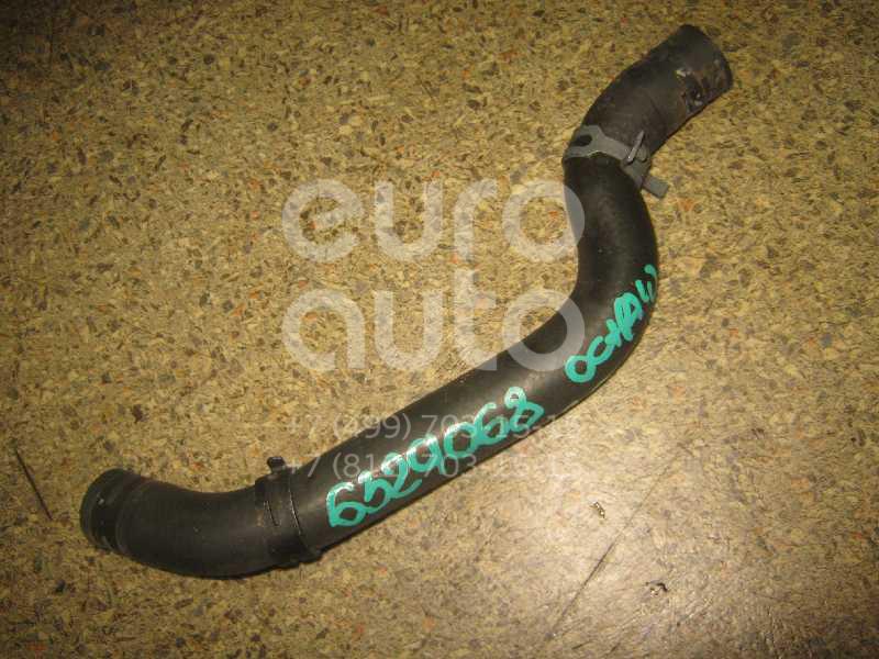Патрубок для Skoda,Audi,Seat,VW Octavia (A4 1U-) 2000-2011;A3 (8L1) 1996-2003;Leon (1M1) 1999-2006;Toledo II 1999-2006;Octavia 1997-2000;Golf IV/Bora 1997-2005;New Beetle 1998-2010;Octavia (A5 1Z-) 2004-2013 - Фото №1