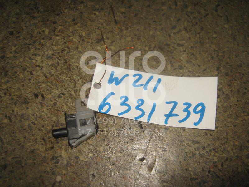 Выключатель концевой для Mercedes Benz W211 E-Klasse 2002-2009;A140/160 W168 1997-2004;W202 1993-2000;W220 1998-2005;W210 E-Klasse 1995-2000;C208 CLK coupe 1997-2002;R170 SLK 1996-2004;W215 CL coupe 1999-2006;R230 SL 2001-2012;W203 2000-2006 - Фото №1