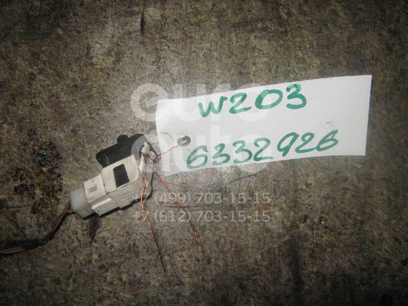 Выключатель концевой для Mercedes Benz W203 2000-2006;A140/160 W168 1997-2004;W202 1993-2000;W220 1998-2005;W210 E-Klasse 1995-2000;C208 CLK coupe 1997-2002;R170 SLK 1996-2004;W215 CL coupe 1999-2006;R230 SL 2001-2012;C209 CLK coupe 2002-2010 - Фото №1