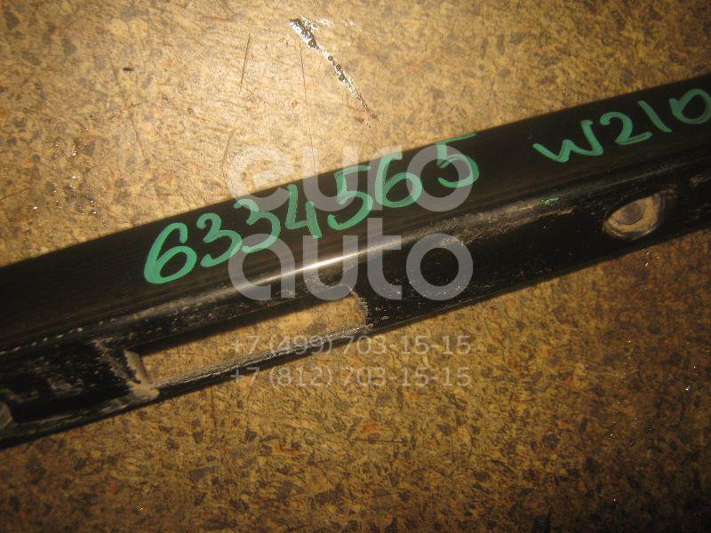 Накладка крышки багажника для Mercedes Benz W210 E-Klasse 2000-2002;W210 E-Klasse 1995-2000 - Фото №1