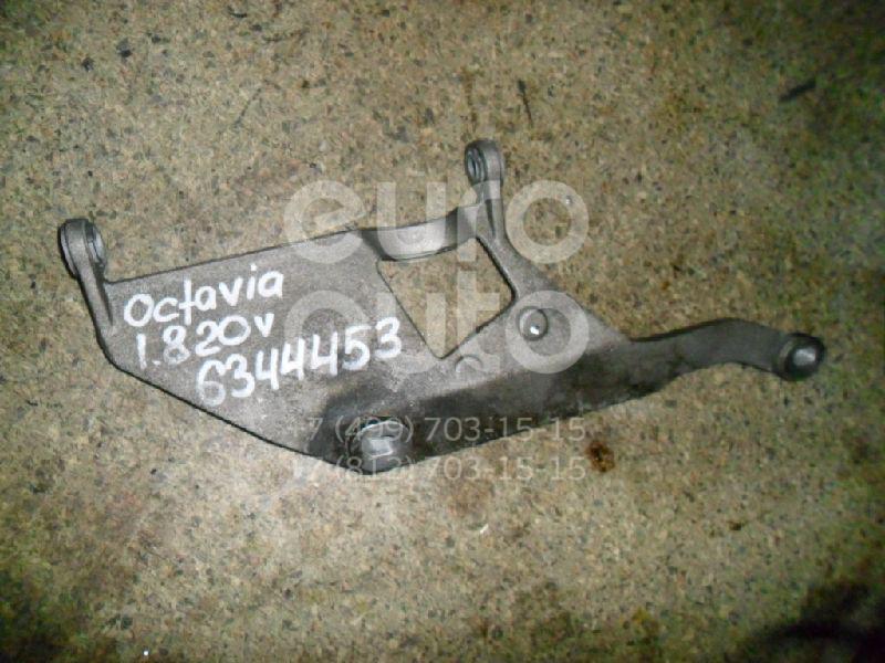 Кронштейн двигателя для Skoda Octavia 1997-2000 - Фото №1