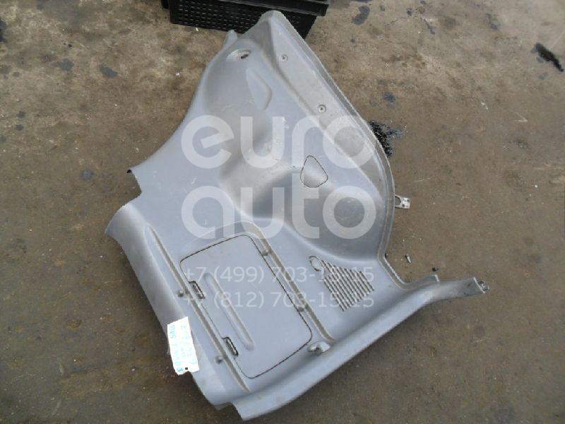 Обшивка багажника для Toyota RAV 4 2000-2005 - Фото №1