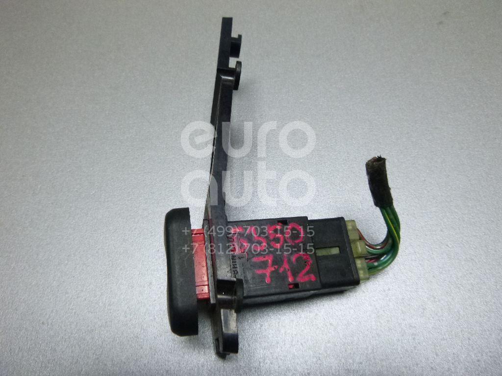 Кнопка аварийной сигнализации для Mitsubishi Pajero/Montero Sport (K9) 1997-2008;L300 1986-2014;L200 (K0,K3) 1986-1996;L200 (K6,K7) 1996-2006 - Фото №1