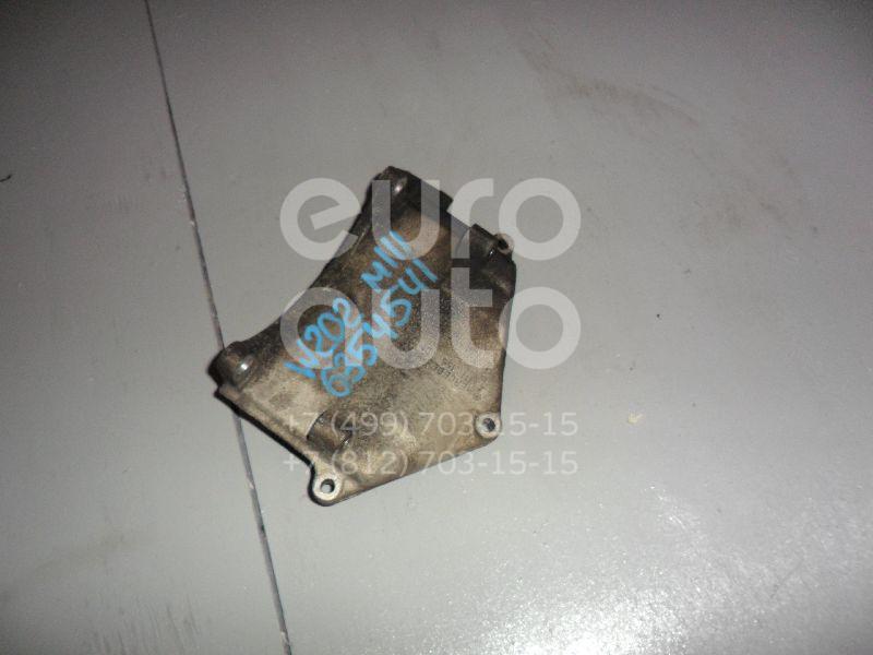 Кронштейн генератора для Mercedes Benz,Ssang Yong W202 1993-2000;W163 M-Klasse (ML) 1998-2004;W124 1984-1993;W124 E-Klasse 1993-1995;W210 E-Klasse 1995-2000;C208 CLK coupe 1997-2002;Korando KJ 1996-2006;Kyron 2005-2015 - Фото №1