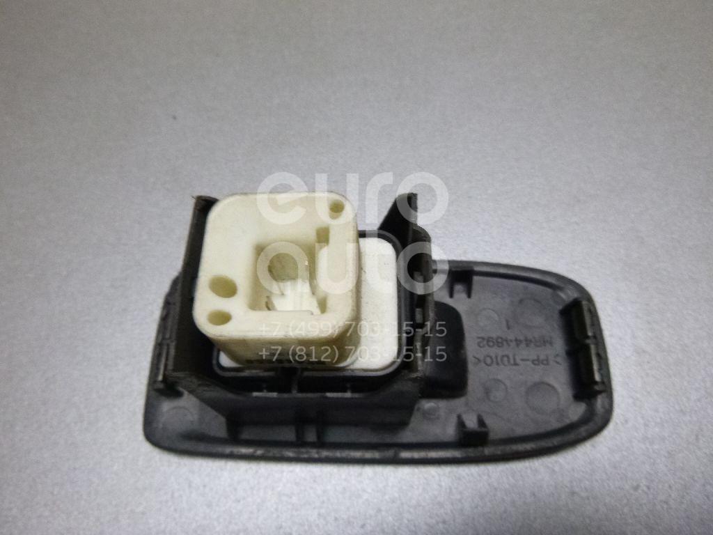 Кнопка стеклоподъемника для Mitsubishi Pajero/Montero III (V6, V7) 2000-2006 - Фото №1
